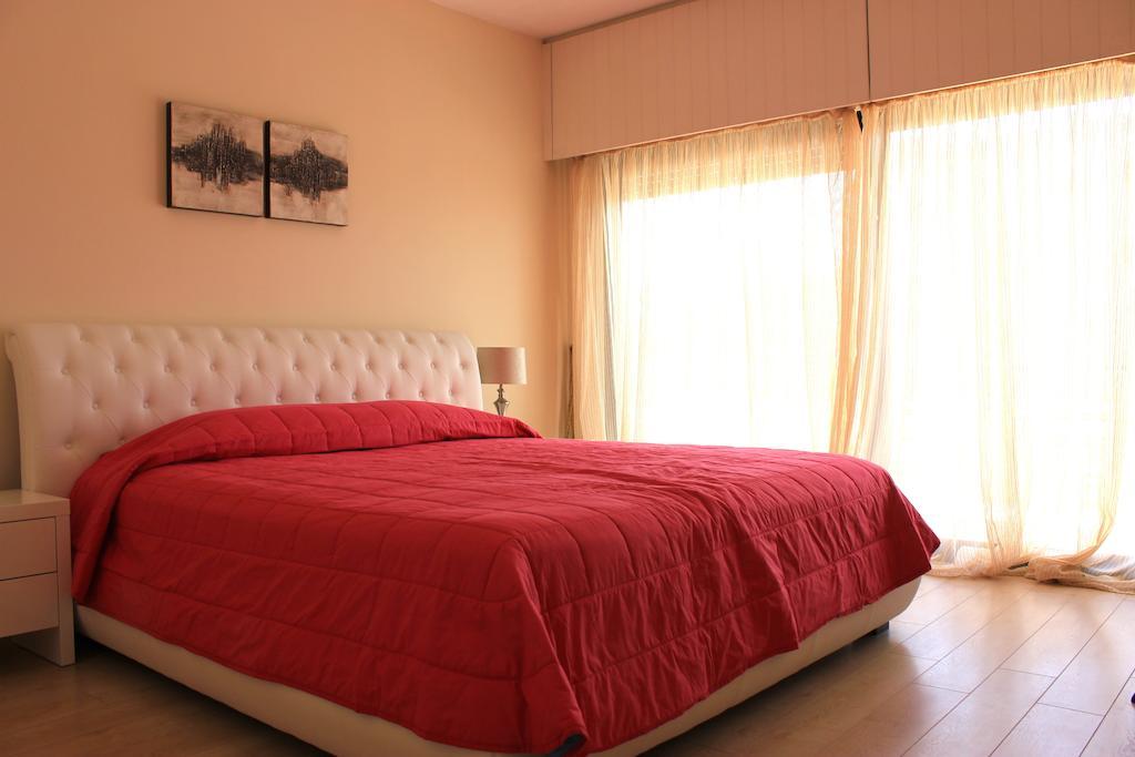 River Beach Apartments Limassol Habitación foto